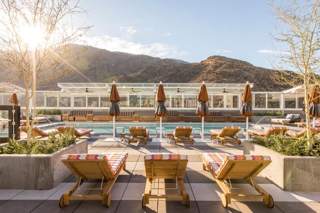 Kimpton Rowan Palm Springs Hotel, an IHG Hotel