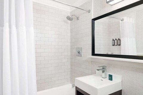 Guest Room Bath