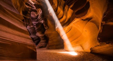 Zonnenstralen in Atelope Canyon