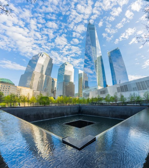 WTC new york + memorial pool