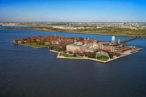 Uitzicht over Ellis Island