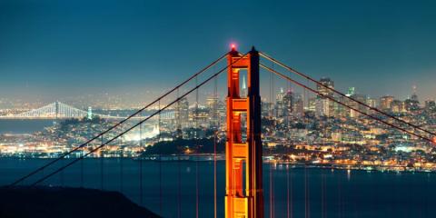 Golden Gate Bridge by night